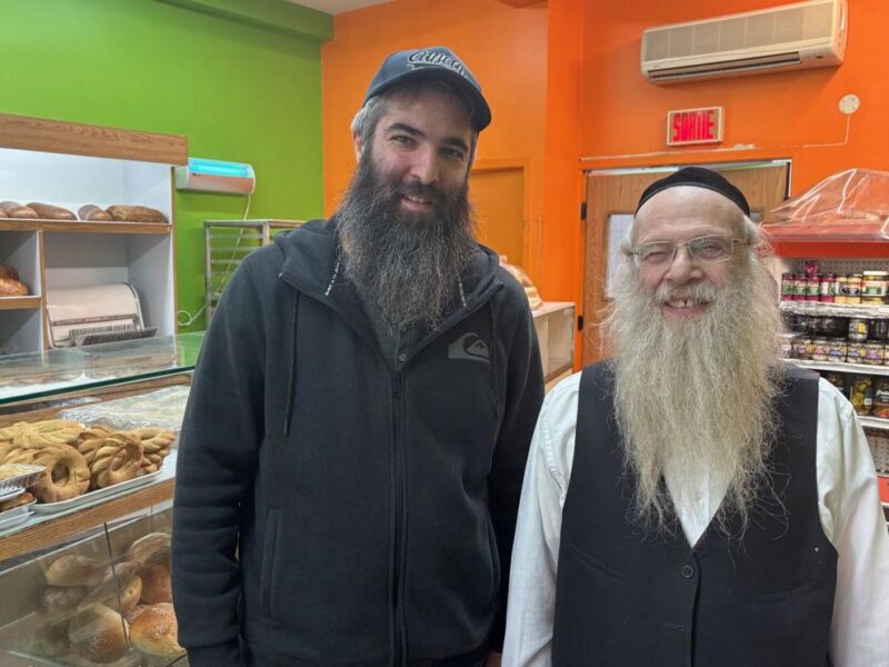 Simi Wenger (left) with David Klein * Photo: Mike Cohen