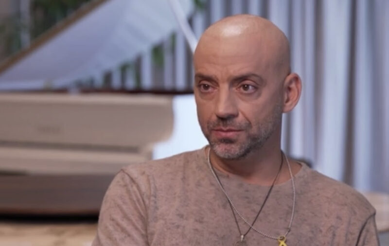 Idan Raichel in an interview with Dany Cushmaro. (Channel 12 News)