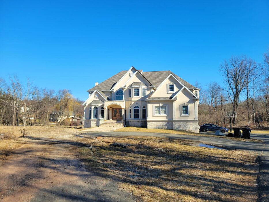 120 E Willow Tree Rd HIGH END HOME FOR SALE WESLEY HILLS