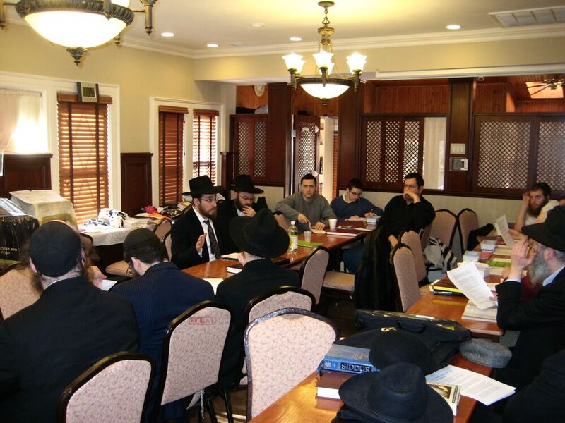 Flatbush Kollel Discuss Cheerios