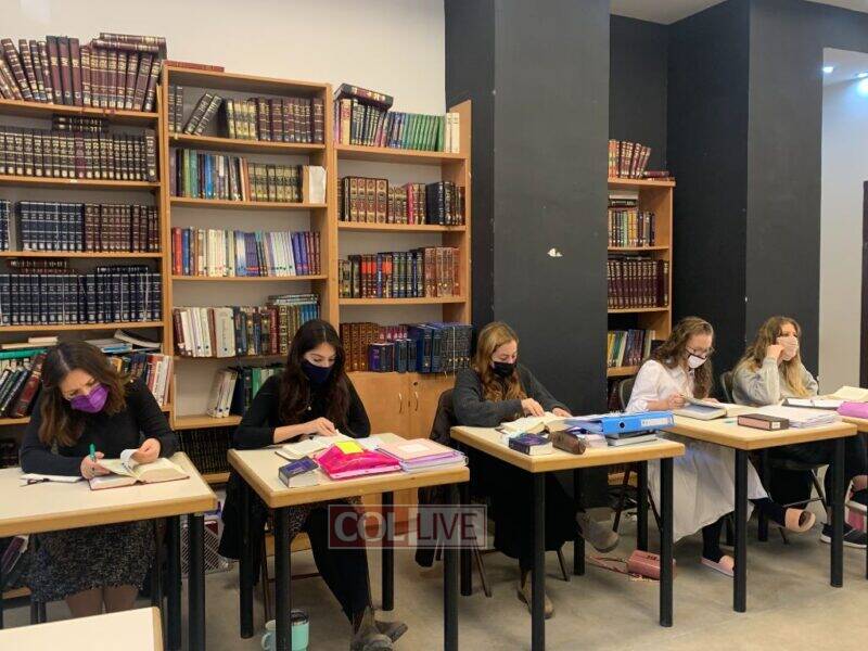 Students at the Mayanot Women_s Program during Covid