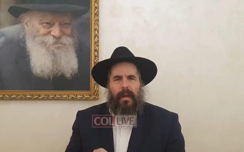 Kharkov Chief Rabbi Rabbi Moshe Moskovitz speaks to his community last week