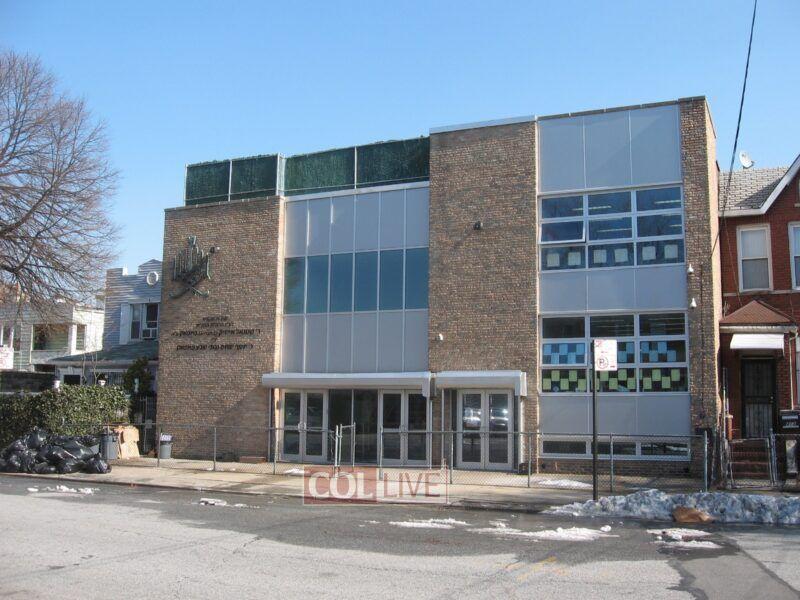 407 East 53 St -Rabbi Michoel Titelbuam's Shul - Photo Credit Oholei Torah Archives