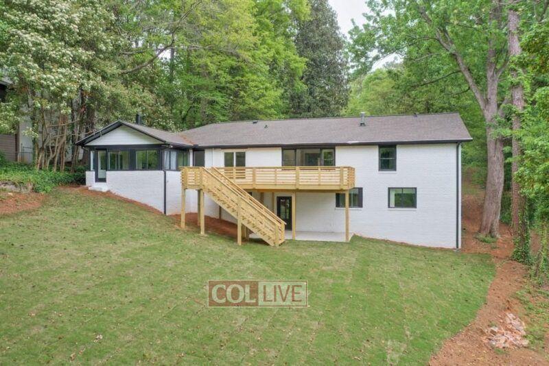 Spacious yards are seen all over the neighborhood