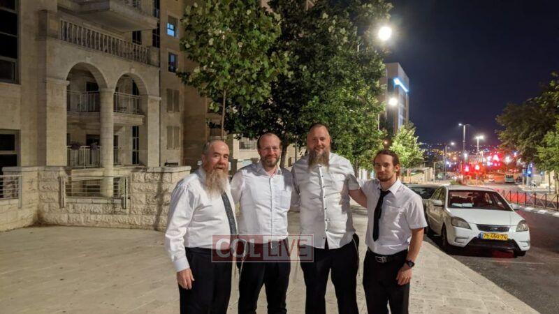 From Left: R’Shemtov, Hillel Shmuel Naydych (President of the shul), R' Wagner, Gregor Grafmann