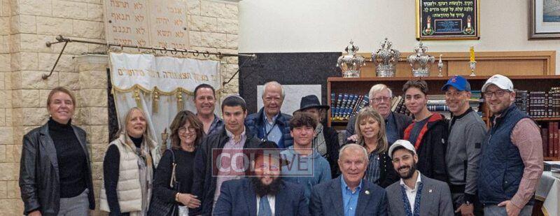 The group at Chabad House with Warsaw’s Rabbi SB Stambler.<br />
<br />
