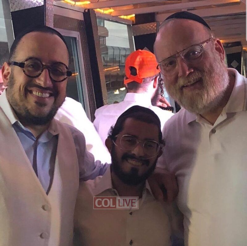 Schnitzler with Lipa Schmeltzer enliven a man who has since passed