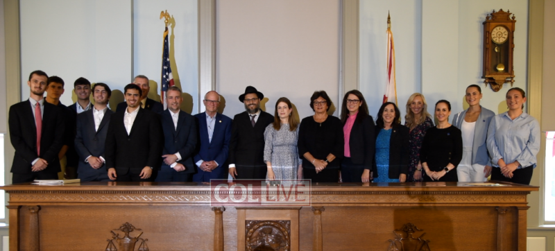 Aaron Royzis, Jeremy Goldberg, Jake Saban, Austin Gross, Brandon Ostfeld, Commissioner Mark Glass, Chief of Staff Alex Kelly, Sen. Dennis Baxley, Rabbi Schneur Zalman Oirechman, Chanie Oirechman, Senate President Kathleen Passidomo, Senator Tina Polsky, Senator Lori Berman, Senator Lauren Book, FSU Vice President Dr. Amy Hecht, Itel Nagi, Leah Livin